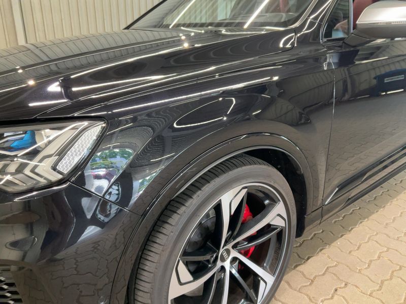 Audi SQ7 4.0 TFSI quattro 2021 – снимка 2