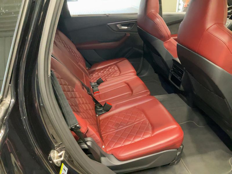 Audi SQ7 4.0 TFSI quattro 2021 – снимка 19