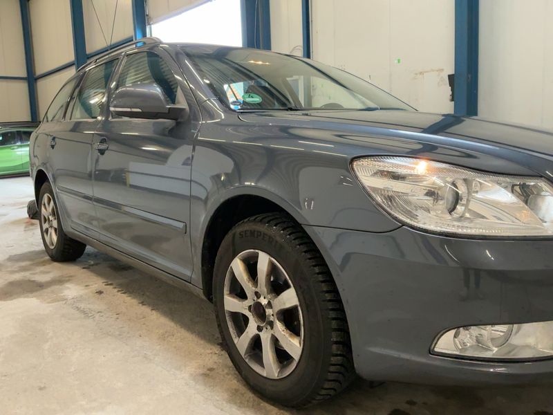 Skoda Octavia 1.6 TDI Impuls Edition 2011 – снимка 12