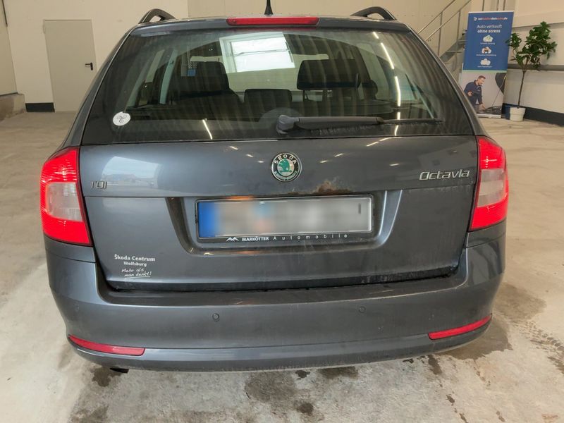 Skoda Octavia 1.6 TDI Impuls Edition 2011 – снимка 7