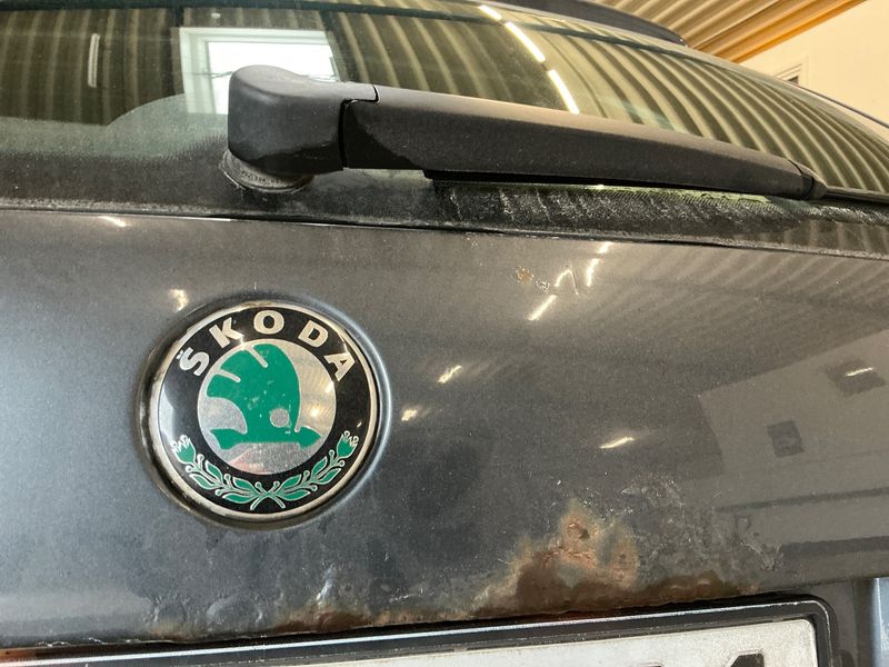 Skoda Octavia 1.6 TDI Impuls Edition 2011 – снимка 47