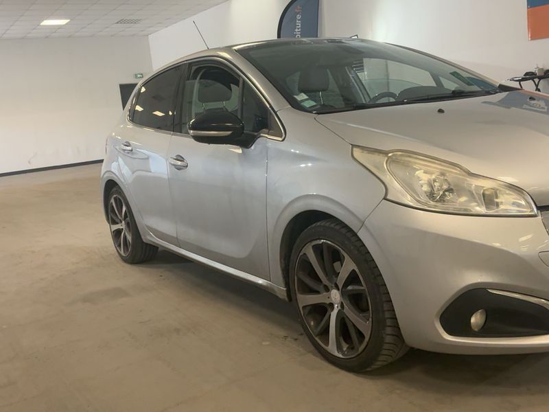 Peugeot 208 1.6 Féline 2012 – снимка 12