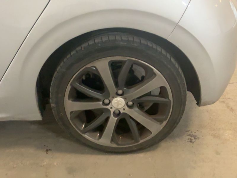Peugeot 208 1.6 Féline 2012 – снимка 5