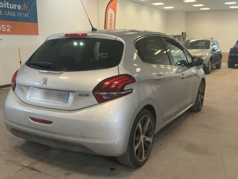 Peugeot 208 1.6 Féline 2012 – снимка 8