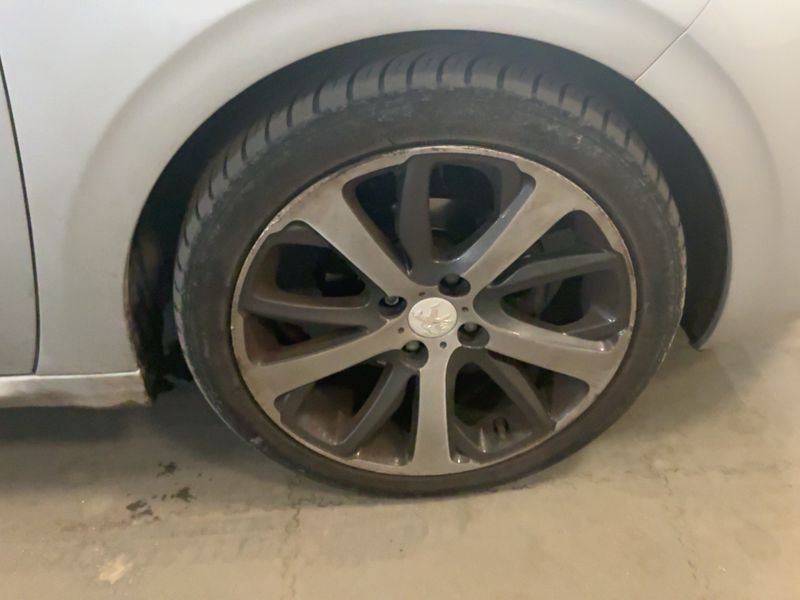 Peugeot 208 1.6 Féline 2012 – снимка 11