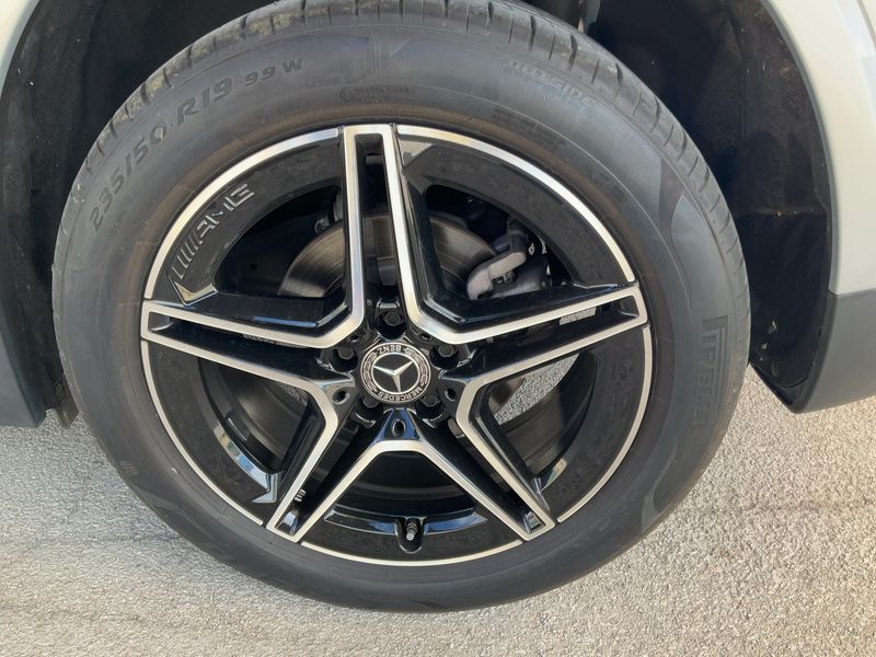Mercedes-Benz GLA-Klasse GLA 200 d AMG Line 2024 – снимка 5