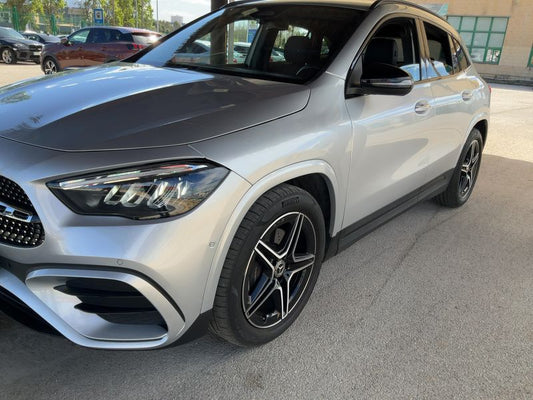 Mercedes-Benz GLA-Klasse GLA 200 d AMG Line 2024 – снимка 2