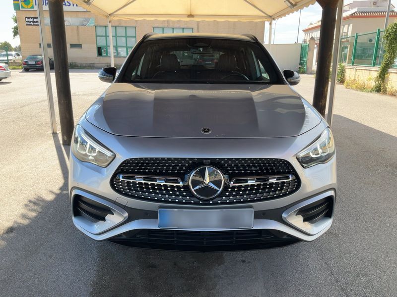 Mercedes-Benz GLA-Klasse GLA 200 d AMG Line 2024 – снимка 14