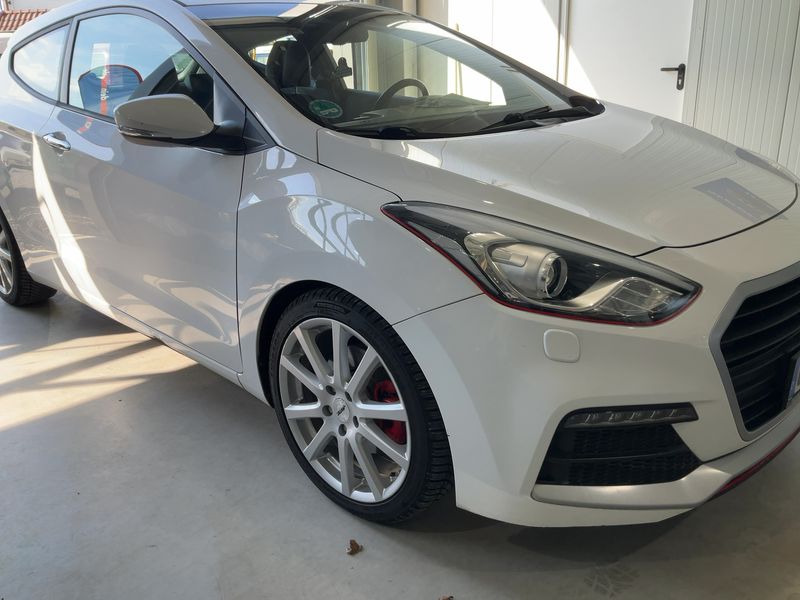 Hyundai i30 1.6 TGDI Turbo 2015 – снимка 12