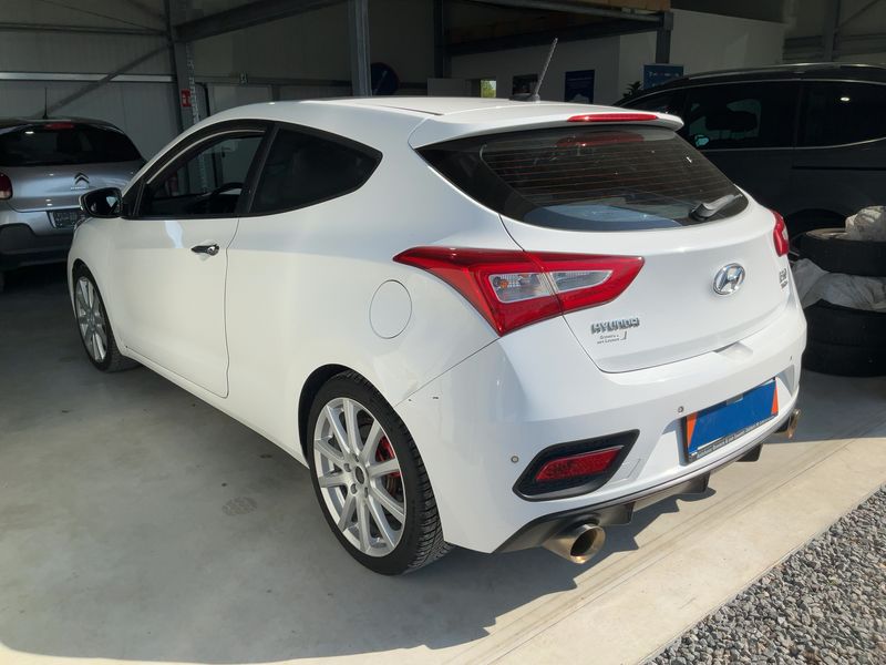 Hyundai i30 1.6 TGDI Turbo 2015 – снимка 6