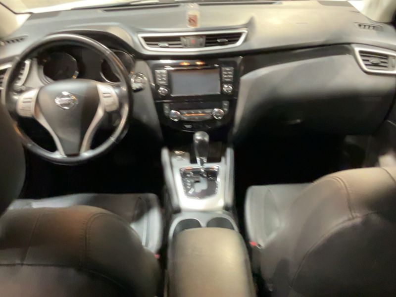 Nissan Qashqai 1.6 dCi Tekna 2016 – снимка 17