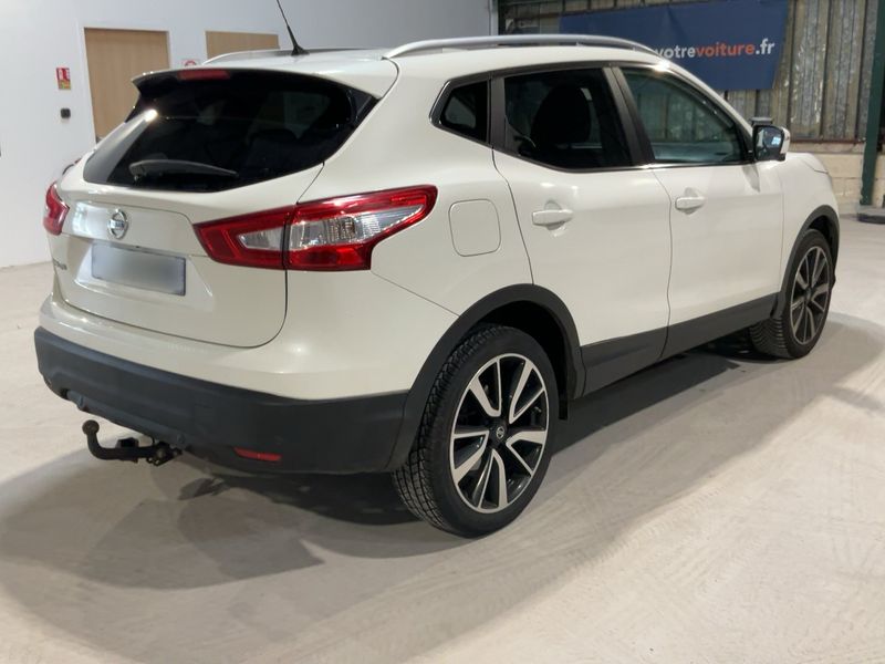 Nissan Qashqai 1.6 dCi Tekna 2016 – снимка 8