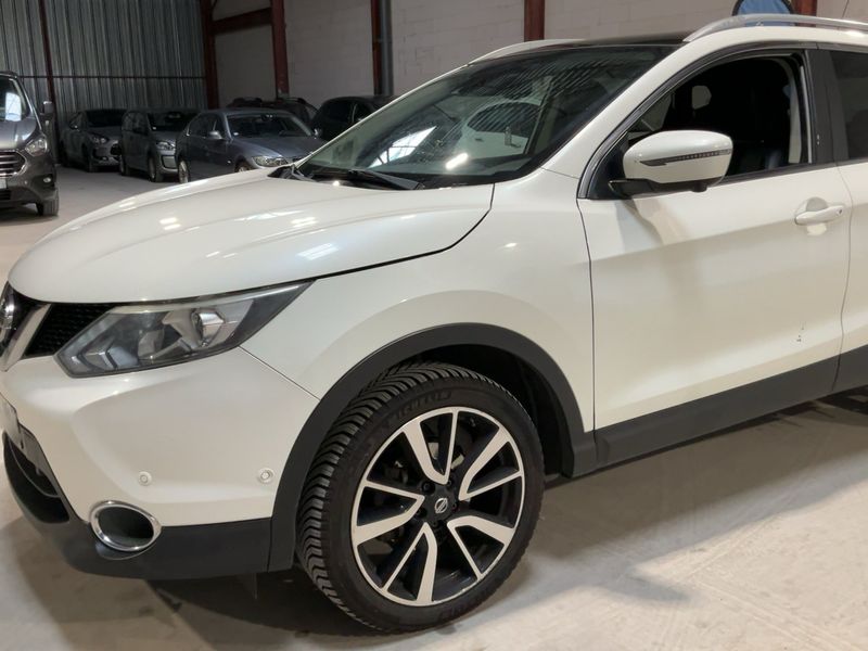 Nissan Qashqai 1.6 dCi Tekna 2016 – снимка 2