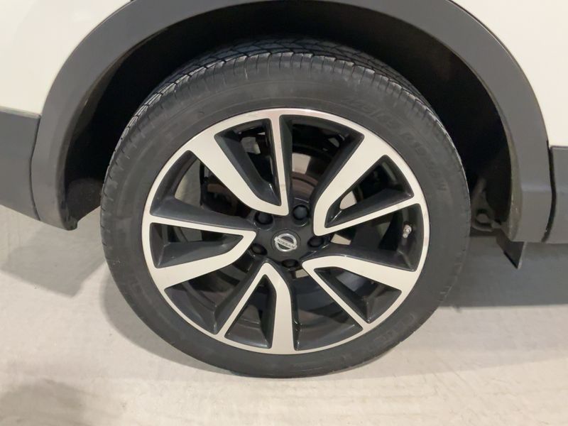 Nissan Qashqai 1.6 dCi Tekna 2016 – снимка 9
