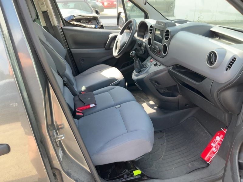 Citroen Berlingo 1.6 Blue-HDi Business L1 2015 – снимка 16