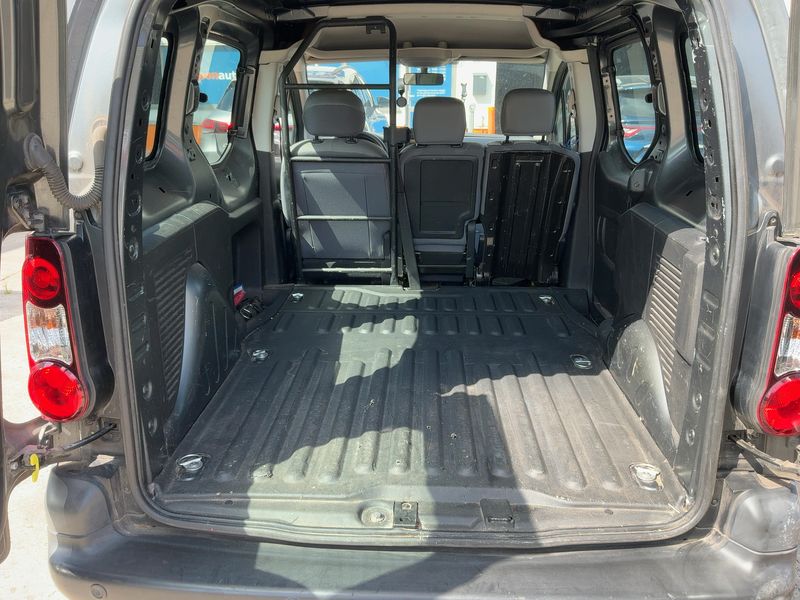Citroen Berlingo 1.6 Blue-HDi Business L1 2015 – снимка 15