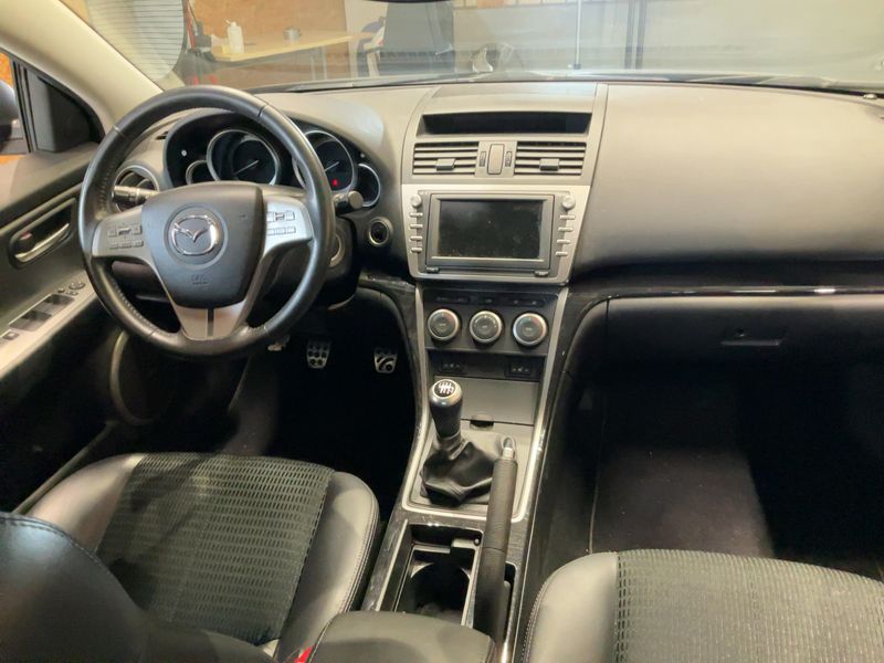 Mazda 6 2.5 Dynamic Sport 2008 – снимка 17