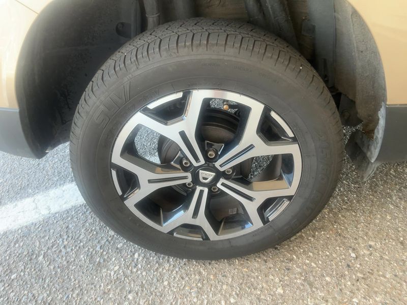 Dacia Duster 1.5 Blue dCi Prestige 2019 – снимка 9