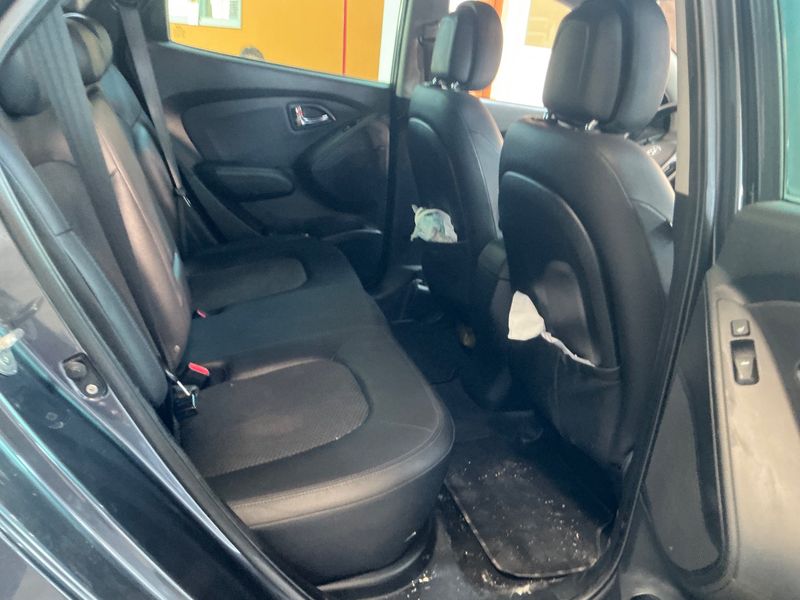 Hyundai ix35 1.6 Comfort 2WD 2010 – снимка 19
