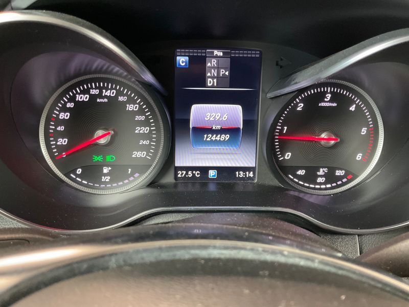 Mercedes-Benz GLC-Klasse GLC 220 4Matic AMG Line 2019 – снимка 18