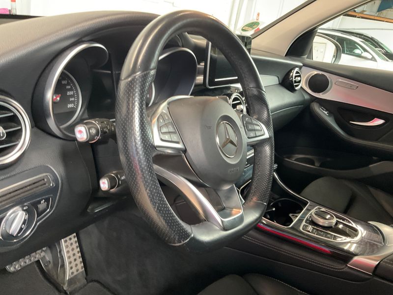 Mercedes-Benz GLC-Klasse GLC 220 4Matic AMG Line 2019 – снимка 31