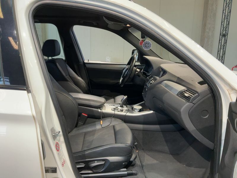 BMW X3 xDrive 20d 2012 – снимка 16