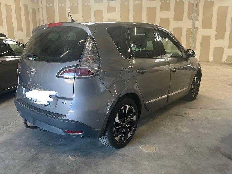 Renault Scenic 1.6 dCi BOSE Edition 2016 – снимка 2