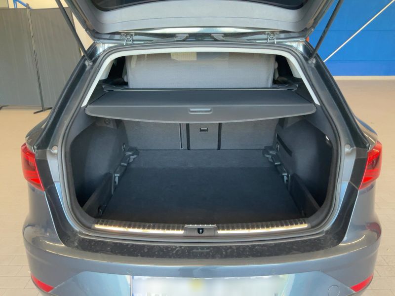 Seat Leon 2.0 TDI Xcellence 2020 – снимка 15