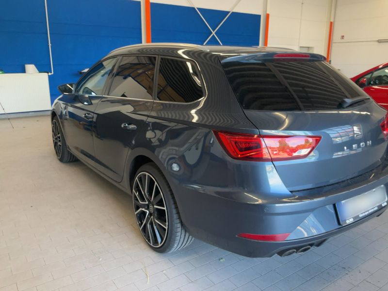 Seat Leon 2.0 TDI Xcellence 2020 – снимка 6