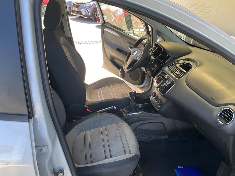 Fiat Punto Evo 1.4 Dynamic 2011 – снимка 3