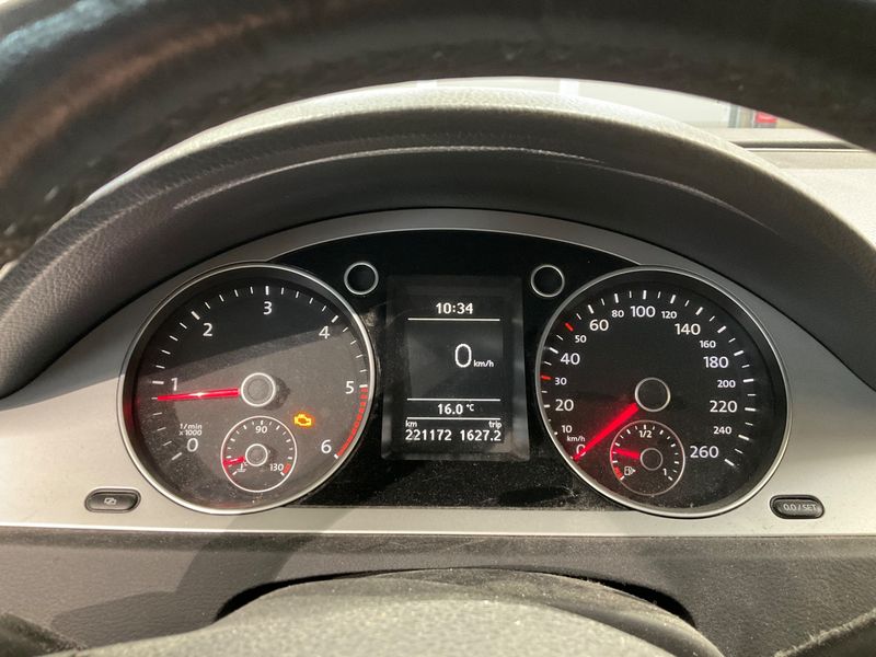 Volkswagen Passat 2.0 TDI Comfortline 2010 – снимка 4