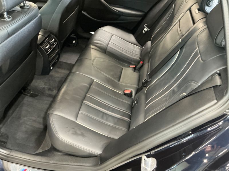 BMW 5er 520d M Sport 2019 – снимка 30