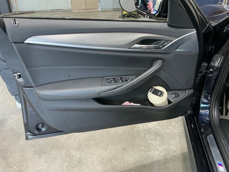 BMW 5er 520d M Sport 2019 – снимка 27