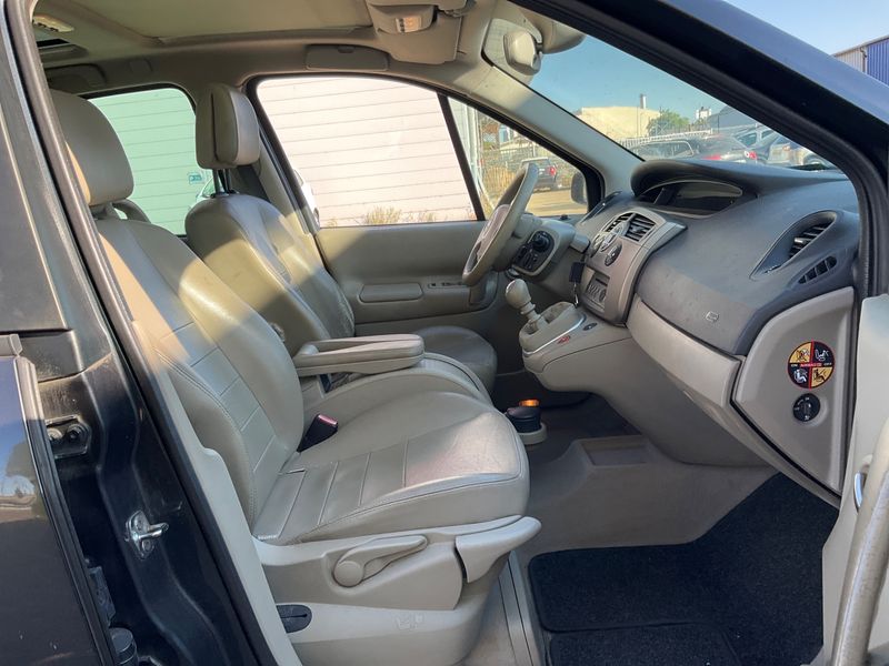 Renault Grand Scenic 2.0 dCi Jade 2007 – снимка 3