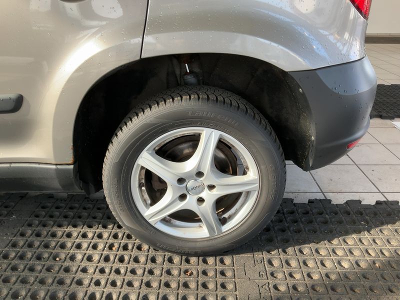 Skoda Yeti 1.4 TSI Experience 2011 – снимка 5