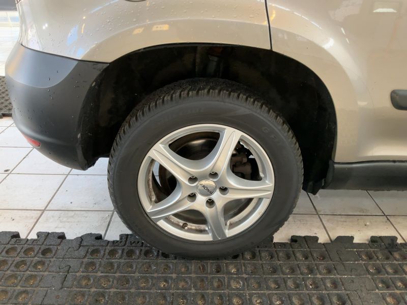 Skoda Yeti 1.4 TSI Experience 2011 – снимка 9