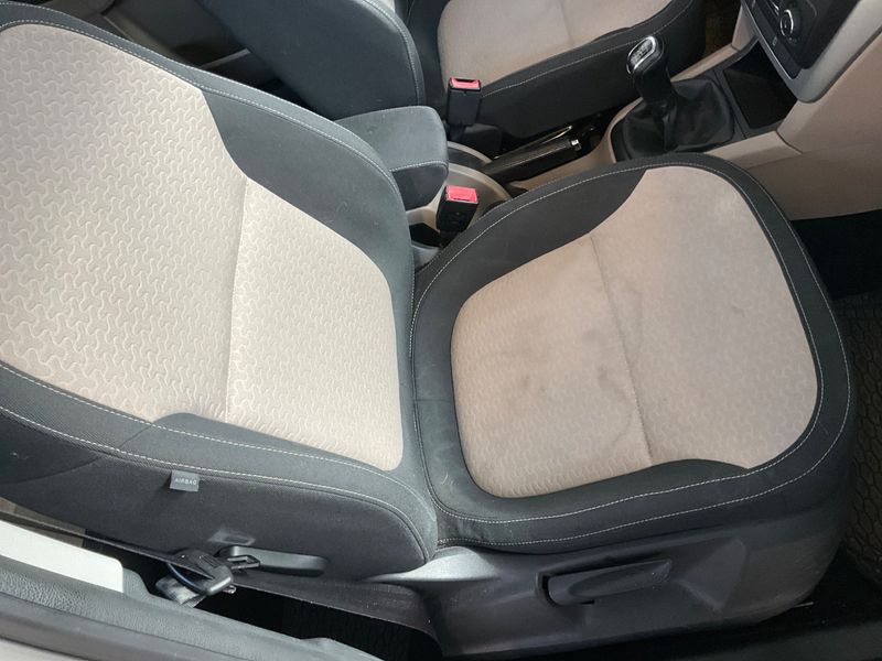 Skoda Yeti 1.4 TSI Experience 2011 – снимка 35