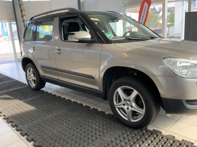 Skoda Yeti 1.4 TSI Experience 2011 – снимка 12