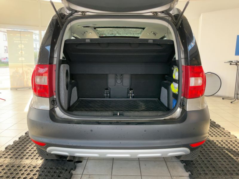 Skoda Yeti 1.4 TSI Experience 2011 – снимка 15