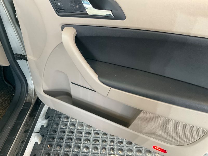 Skoda Yeti 1.4 TSI Experience 2011 – снимка 36