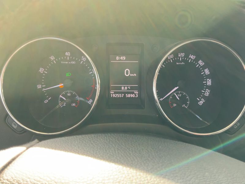 Skoda Yeti 1.4 TSI Experience 2011 – снимка 18
