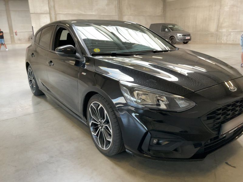 Ford Focus 1.5 TDCi EcoBlue ST-Line 2018 – снимка 12
