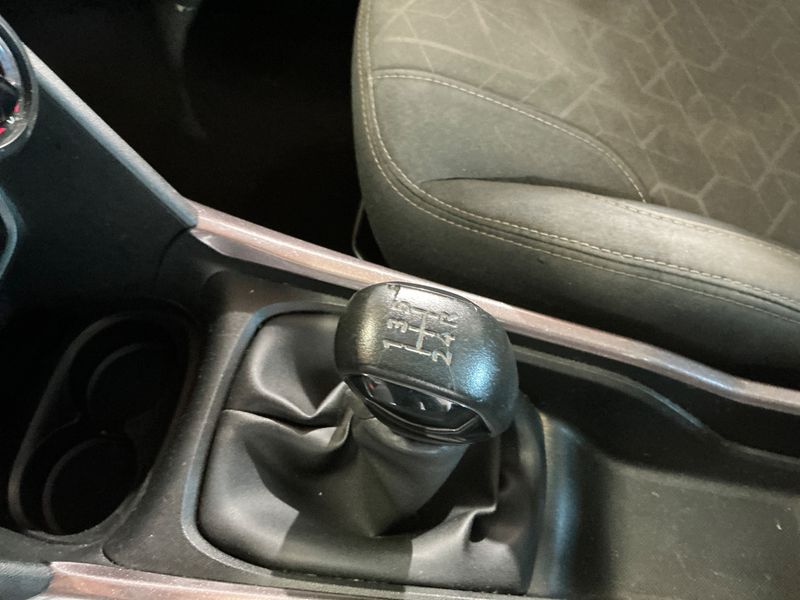 Peugeot 2008 1.6 Blue-HDi Active 2016 – снимка 36