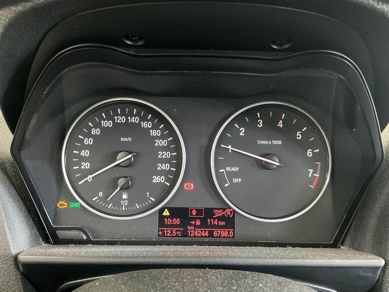 BMW 1er 114i 2014 – снимка 19