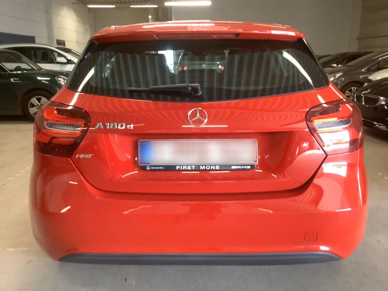 Mercedes-Benz A-Klasse A 180 CDI BlueEfficiency Style 2016 – снимка 7