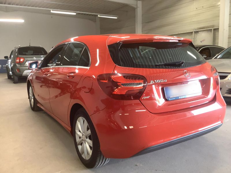 Mercedes-Benz A-Klasse A 180 CDI BlueEfficiency Style 2016 – снимка 6