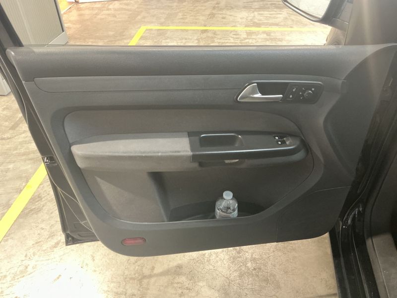 Volkswagen Caddy 1.6 TDI Maxi Comfortline 2012 – снимка на щета 42