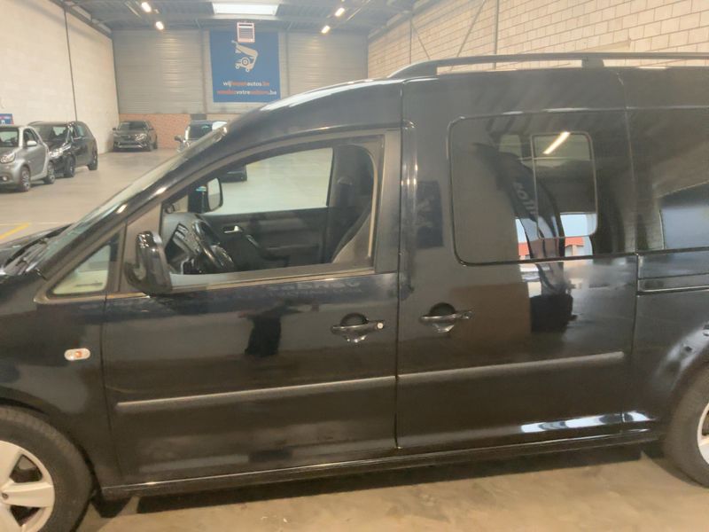 Volkswagen Caddy 1.6 TDI Maxi Comfortline 2012 – снимка на щета 4
