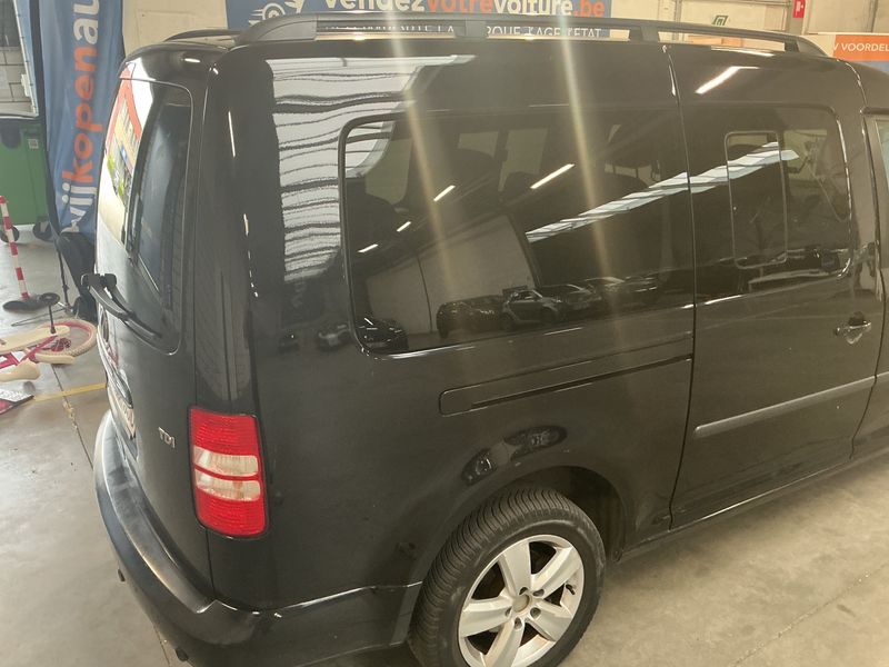 Volkswagen Caddy 1.6 TDI Maxi Comfortline 2012 – снимка на щета 31