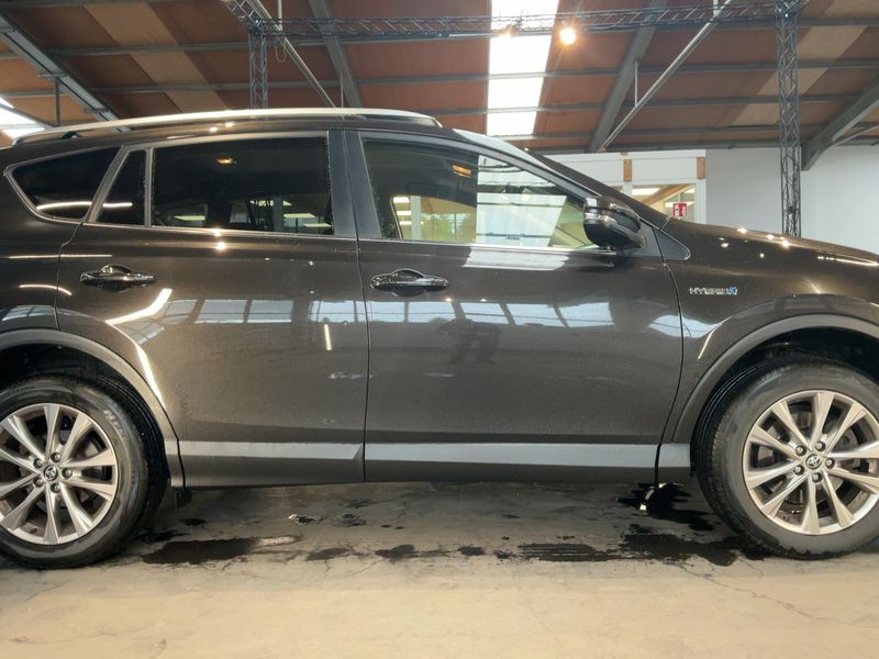 Toyota RAV 4 2.5 Hybrid Edition 2016 – снимка 10